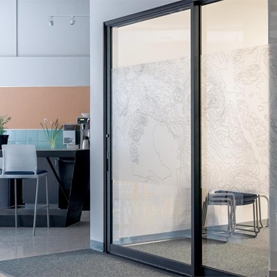 Puertas recomendadas para los locales comerciales