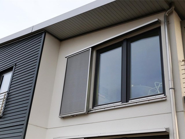 ¿Qué es el coeficiente de transmitancia térmica de una ventana?