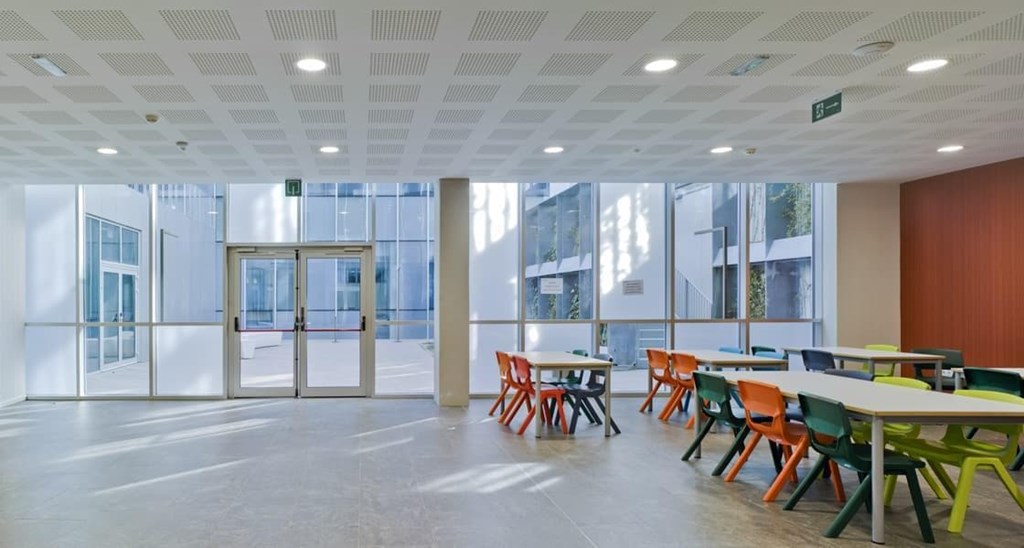 Revalorice su vivienda con ventanas y puertas de calidad
